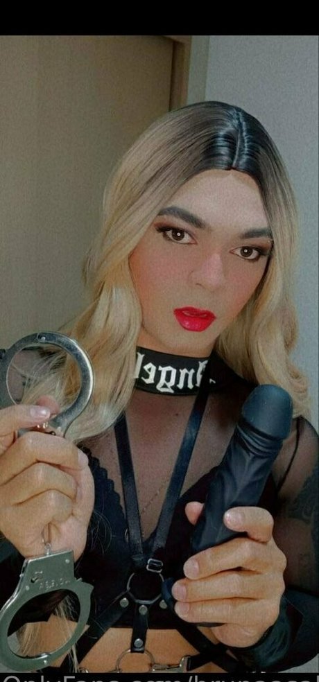 brunaasalimeni model perfect pictures