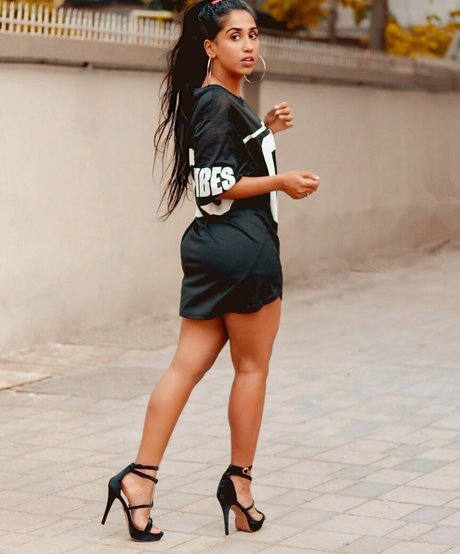 scarlettmrose pretty model pictures