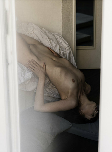 Marie Grippon beautiful star photo