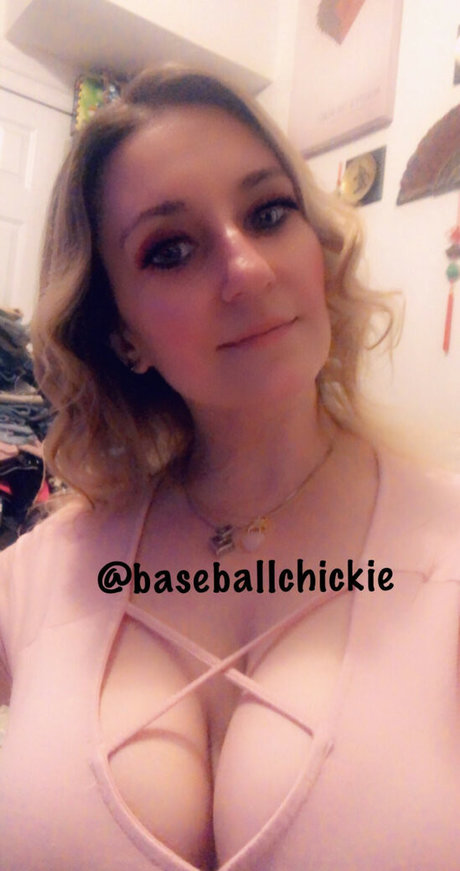 baseballchickie perfect model image
