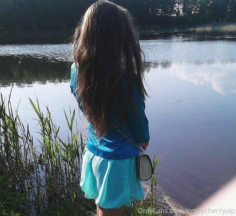 emilycherryvip art actress archive