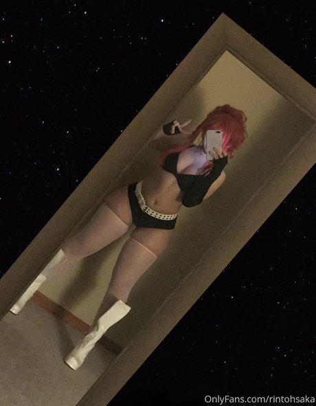 rintohsaka beautiful actress pictures