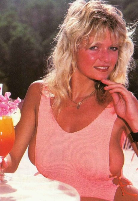 Debee Ashby beautiful pornstar photos