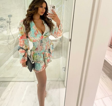 Briannagova star sexy picture