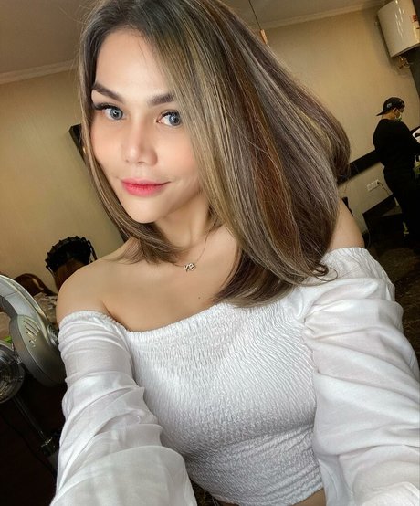 Djbutterfly36 model free images