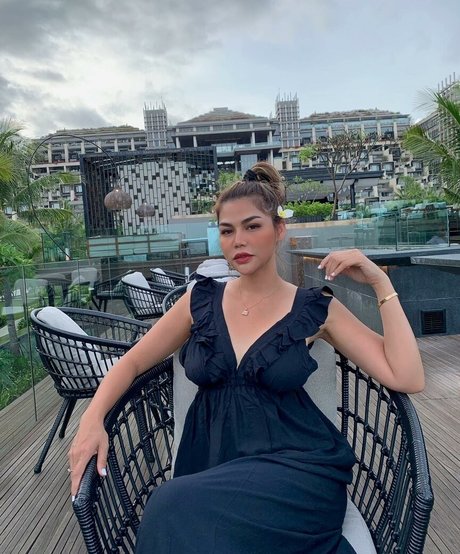 Djbutterfly36 star naked image