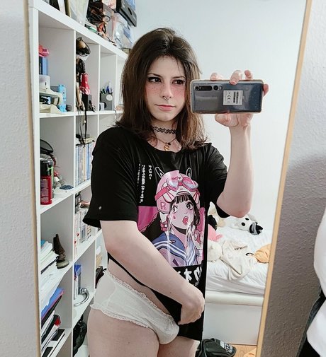 Xlunartears pornstar xxx gallery