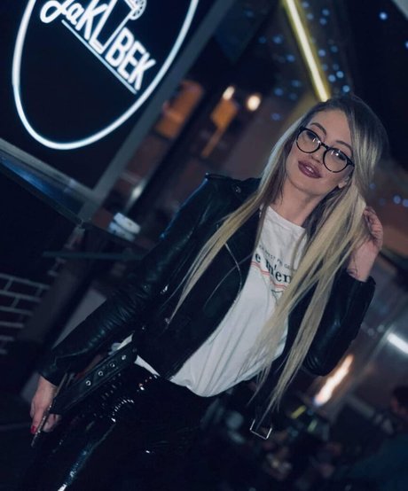 Klaudia Stec hot star image