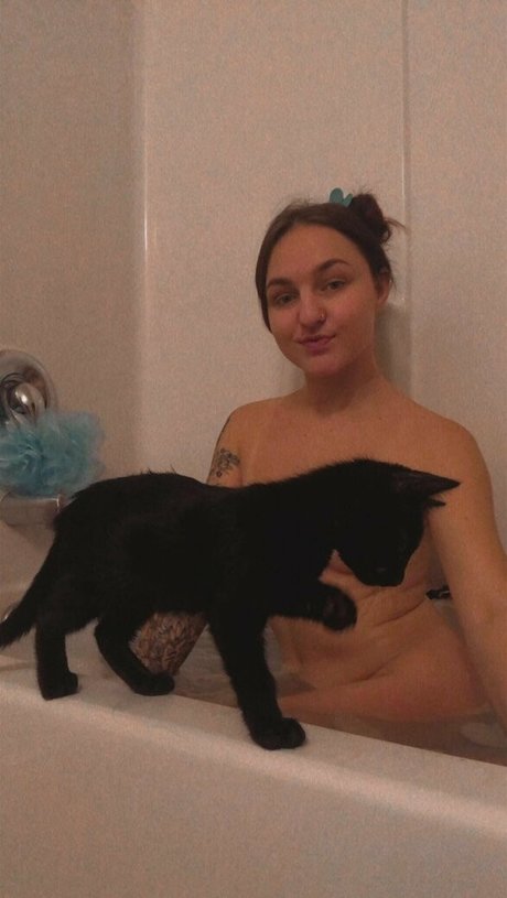 summersue22 art model pics