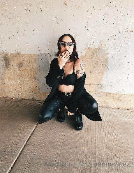 summersue22 exclusive star pics