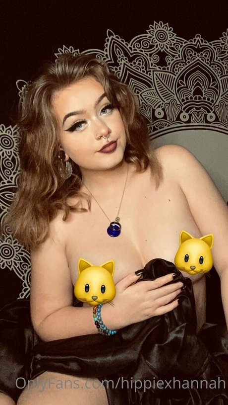 Piercednoodle model beautiful pictures