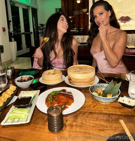 cocktailratings pornstar nude photo