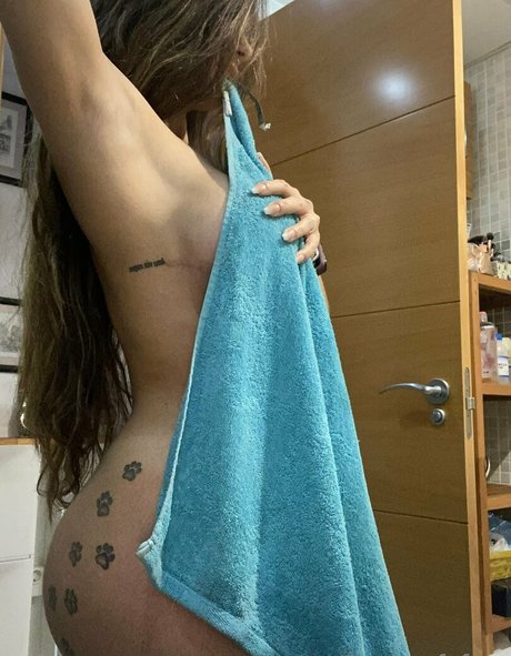 nebeefefree nudes star image