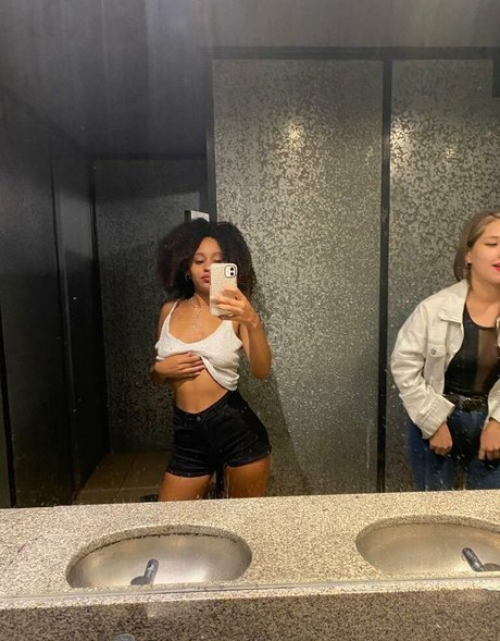 isabellafans00 nudes star img