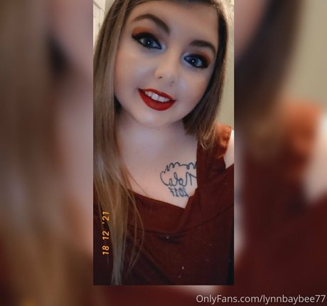 lynnbaybee77 model top photos