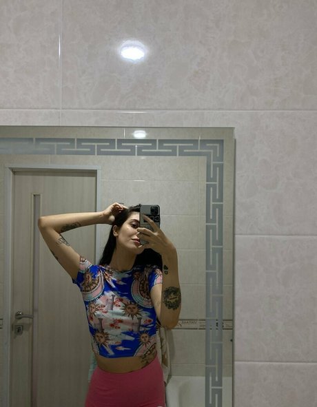 layslet model top galleries