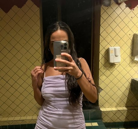 richelis nice model picture