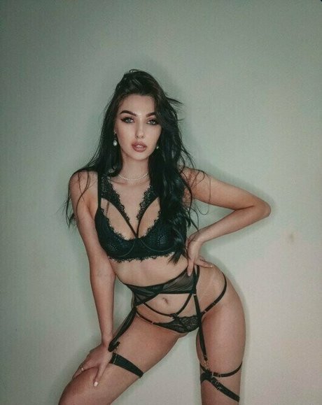 baby face1 sexy model images