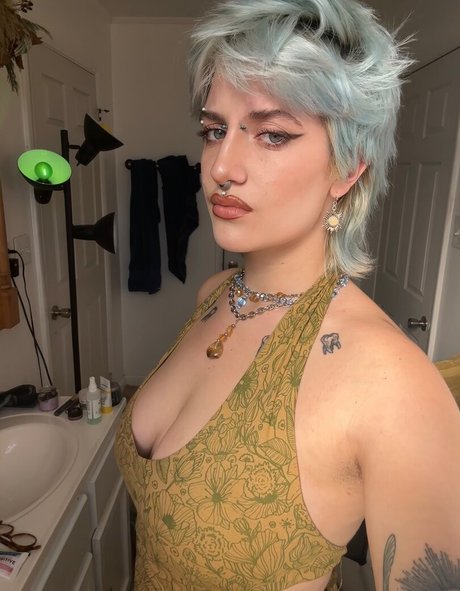 BillieGMcGehee free actress image