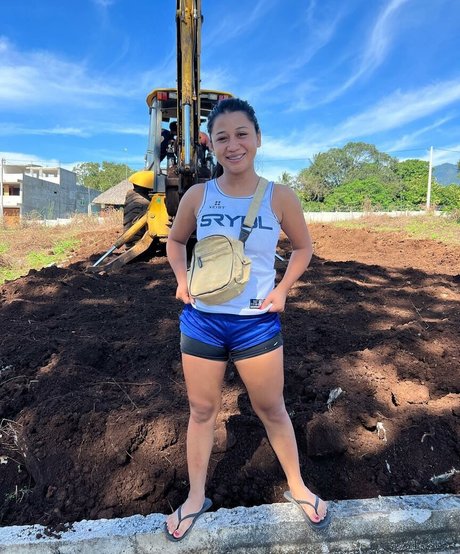 esmelachapina model hot gallery