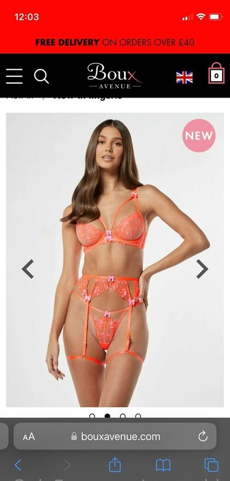 zarazahir pornstar sexy picture