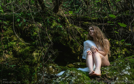 gattarasatanica naked model img