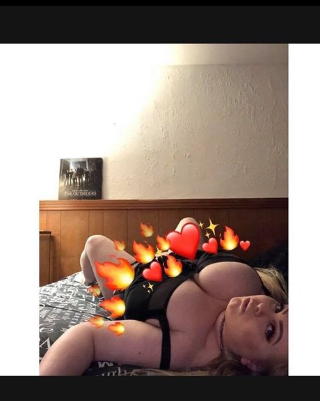 Danie Marie model pretty images