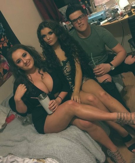 Tiffany Harrison star exclusive pics