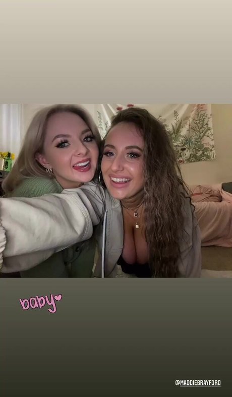 Tiffany Harrison model nude photo