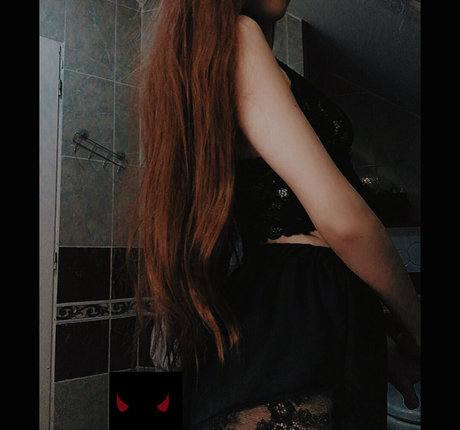 lilithlilian model naked gallery