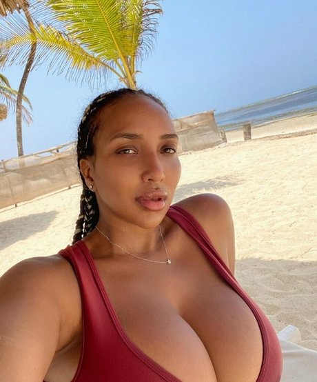 ShayLiving star sex pic