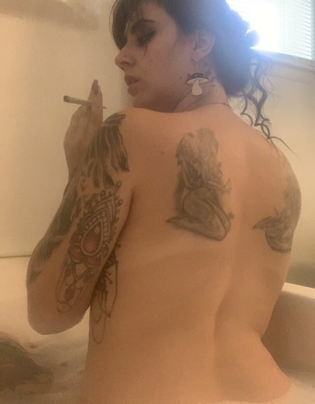 freyjaluv1 nude pornstar photo