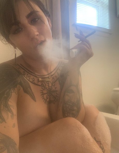 freyjaluv1 pornstar sexy images