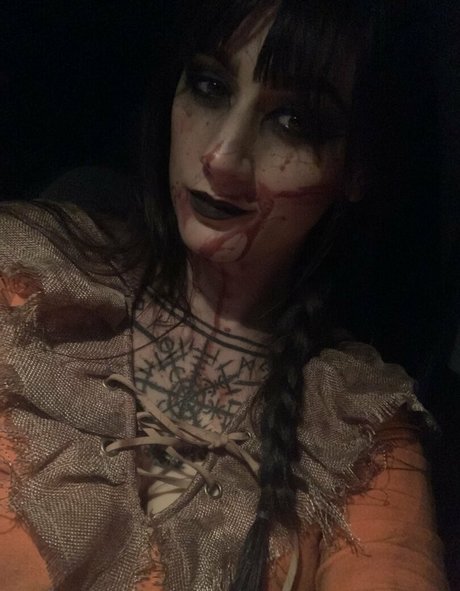 freyjaluv1 model pic