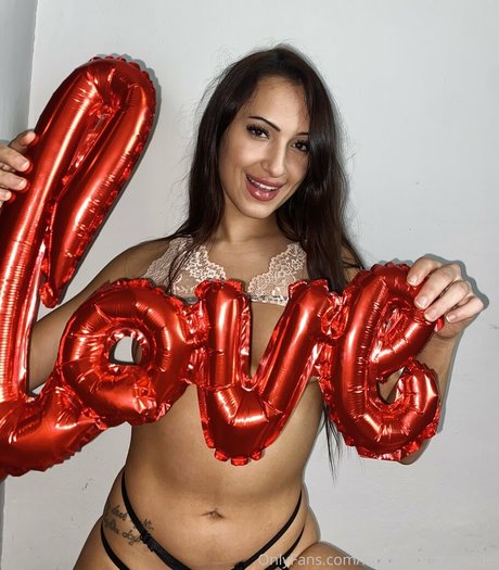 mishelgomezmodel model adult gallery