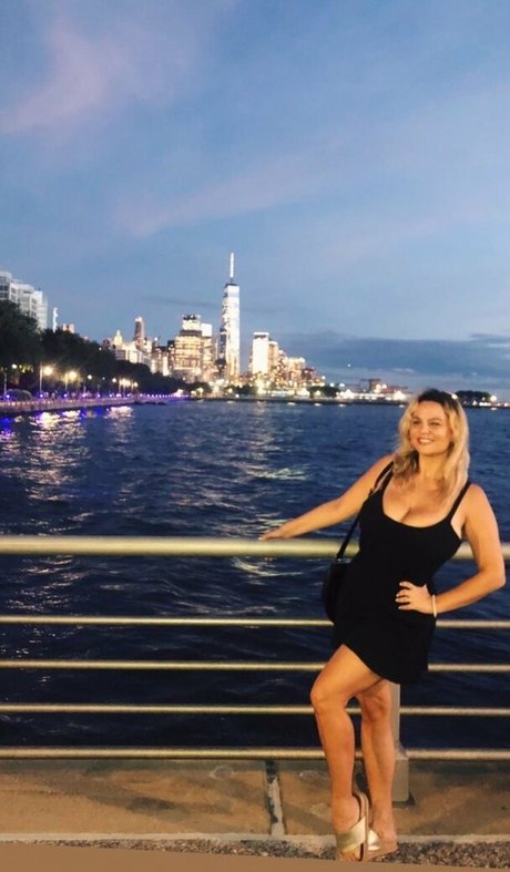 Acronopia best model img