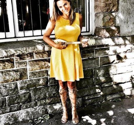 Acronopia naked actress images