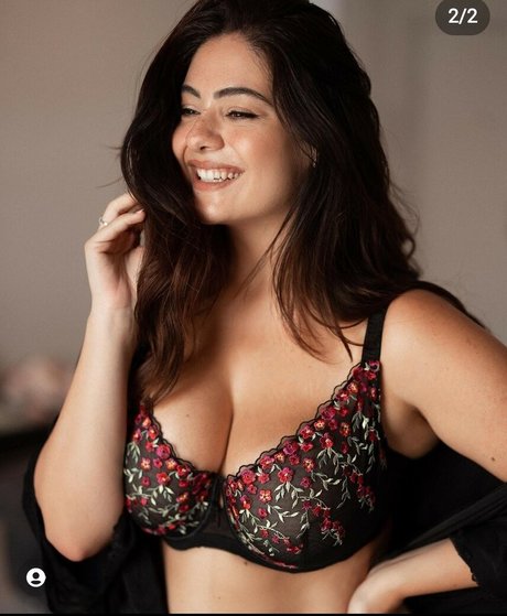 Paola Torrente pretty star picture