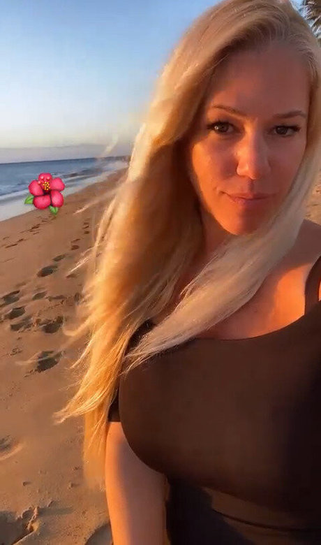 Nicolle A star porn image