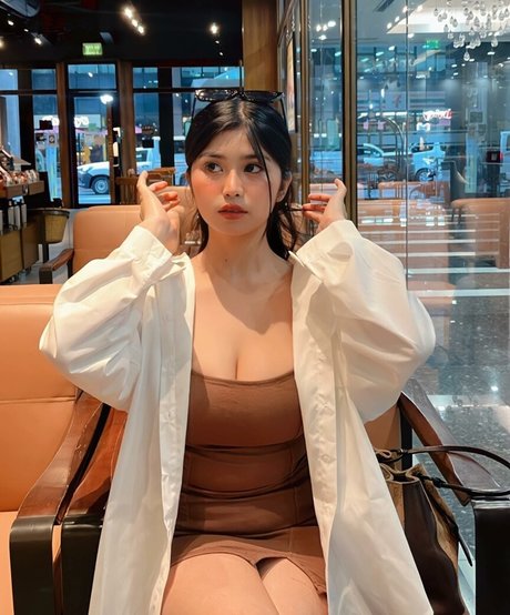 Loislane Evangelista nudes model images