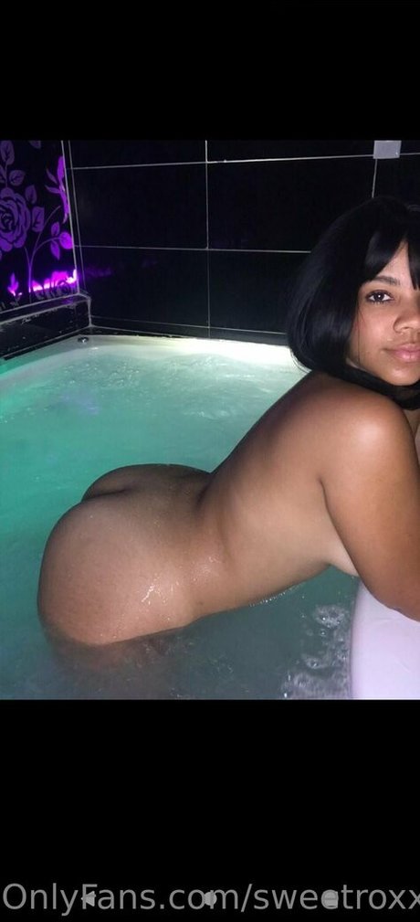 sweetroxx pornstar free gallery