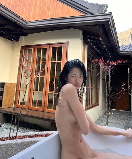 Justine Mae Biticon erotic model pictures