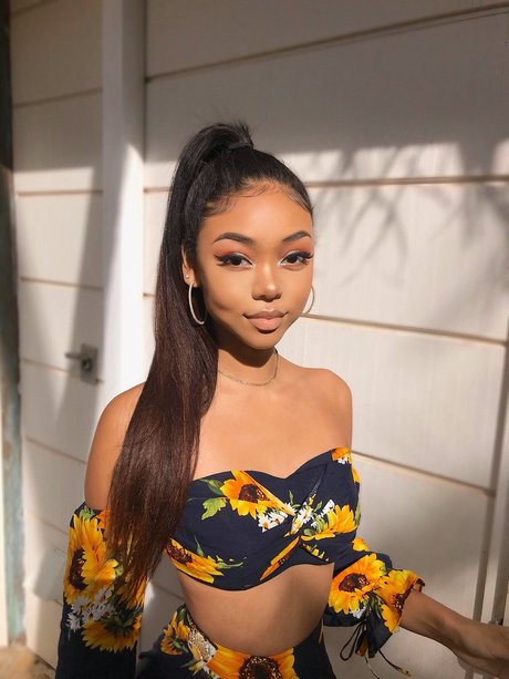 Stephanie Hikaru art actress pics