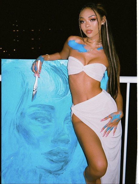 Stephanie Hikaru pretty star photos