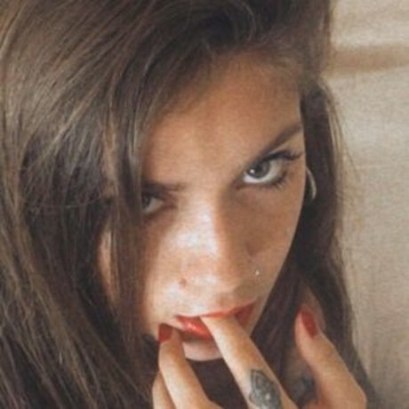 Martugg perfect model photos