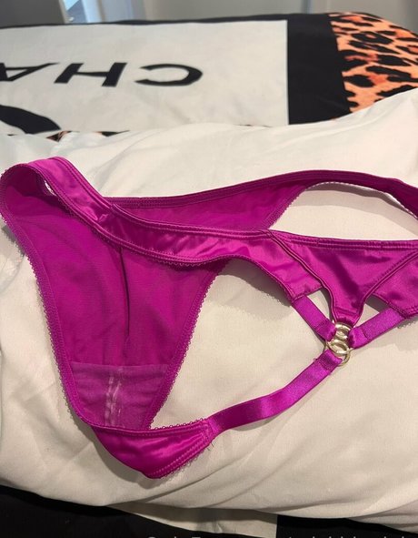 mickidaniels erotic star img