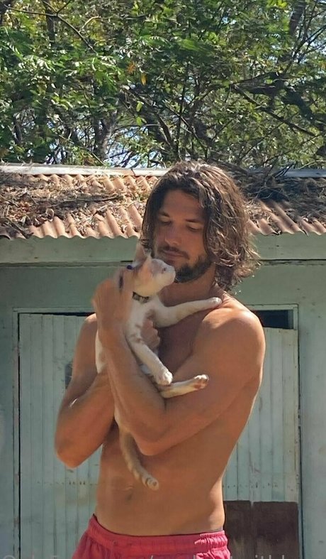 workoutwithkevinfree star naked photos