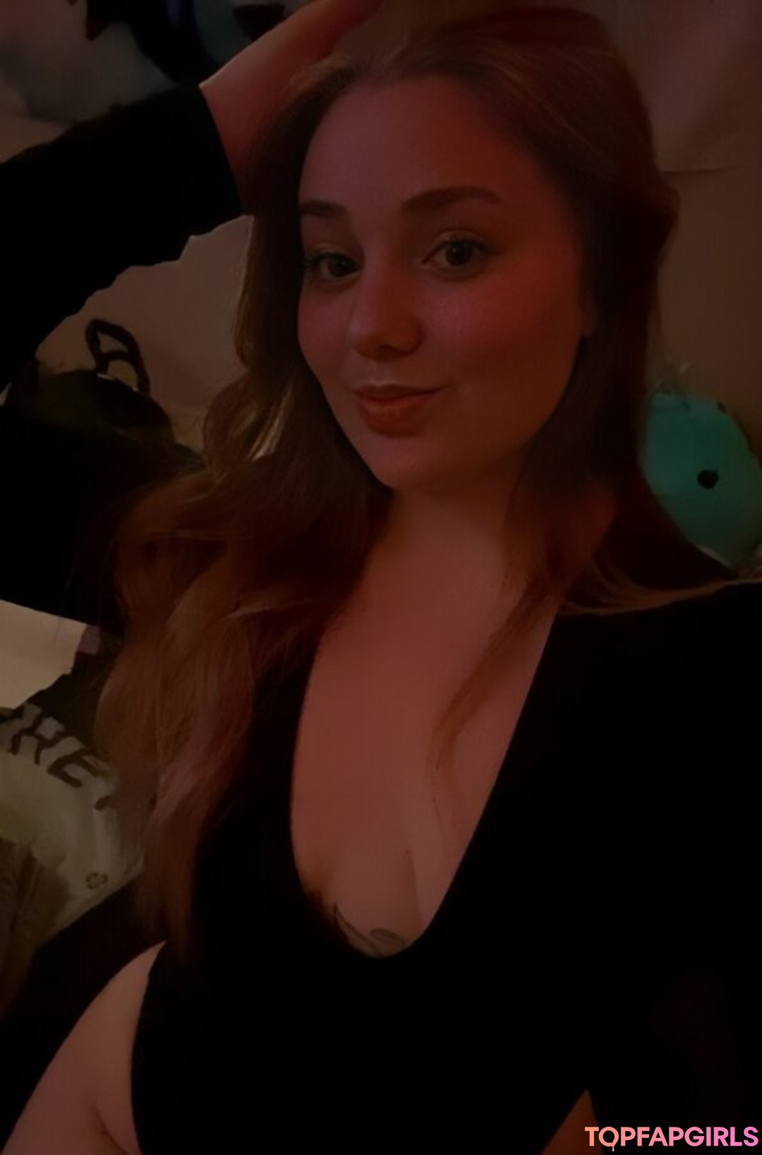 Halohailsangel nude model images