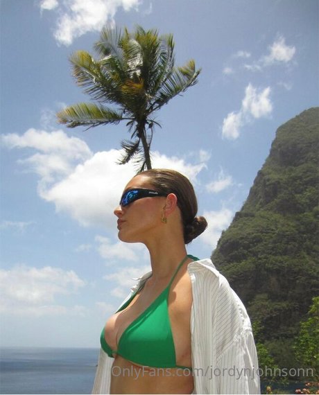 Jordyn Johnson nice model gallery