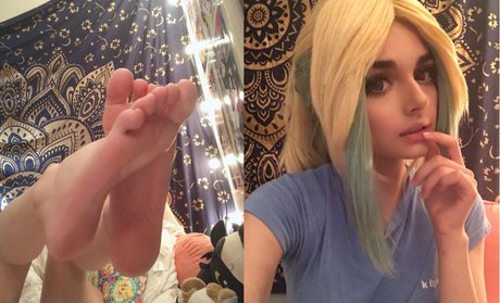 Honeyrabbiit erotic star pictures